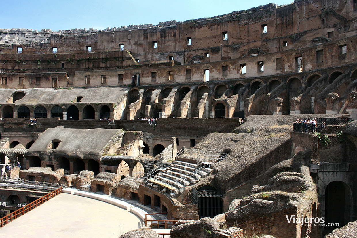 Interior del Coliseo romano