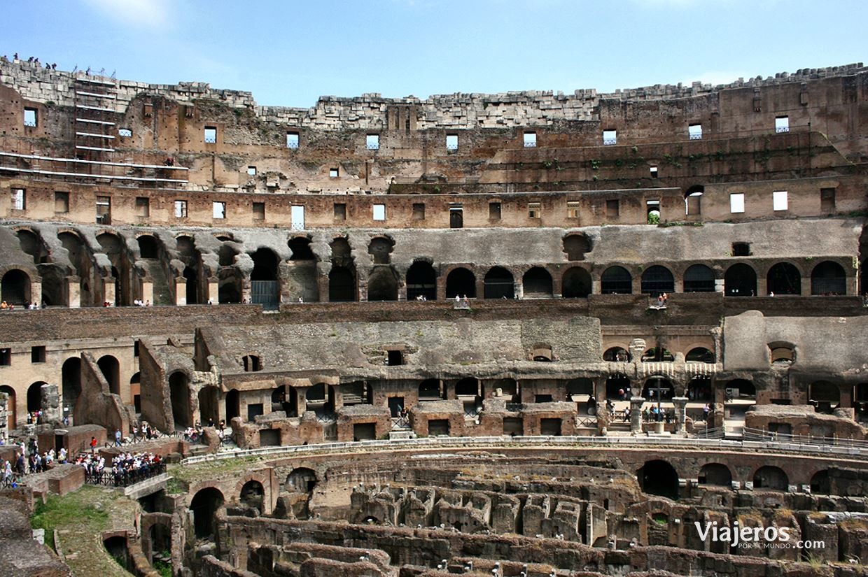 Interior del Coliseo romano