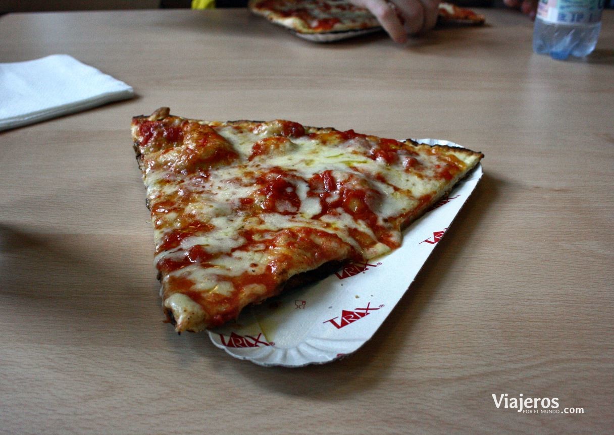 Una de las mejores pizzas que te puedes comer en Roma la puedes encontrar en el restaurante de los Museos Vaticanos