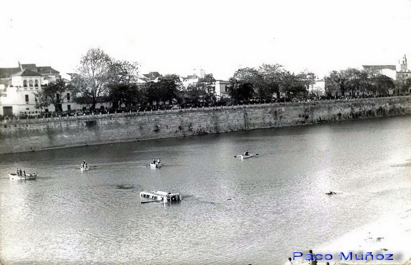 Accidente de autobús en el río Guadalquivir el 27 de abril de 1964