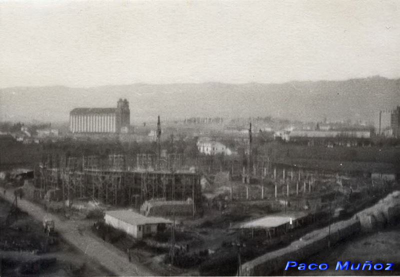 Construcción de la Plaza de Toros