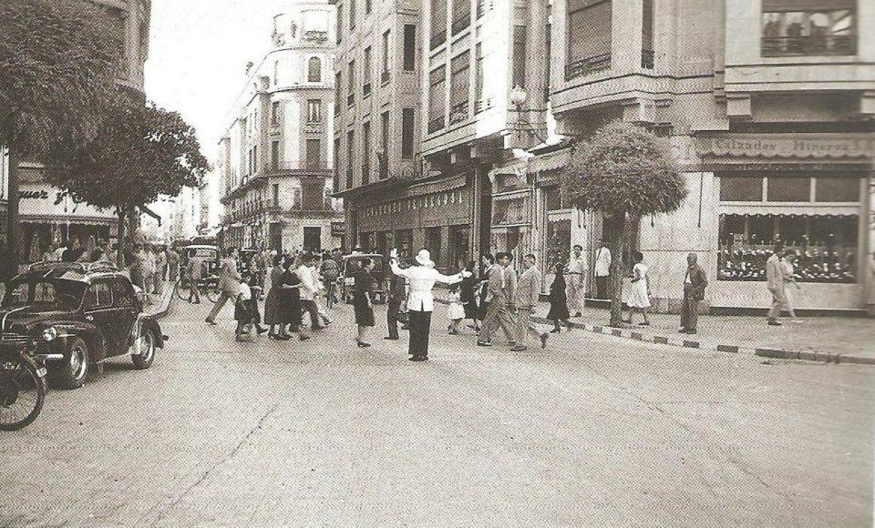 Regulación del tráfico en la Calle Cruz Conde