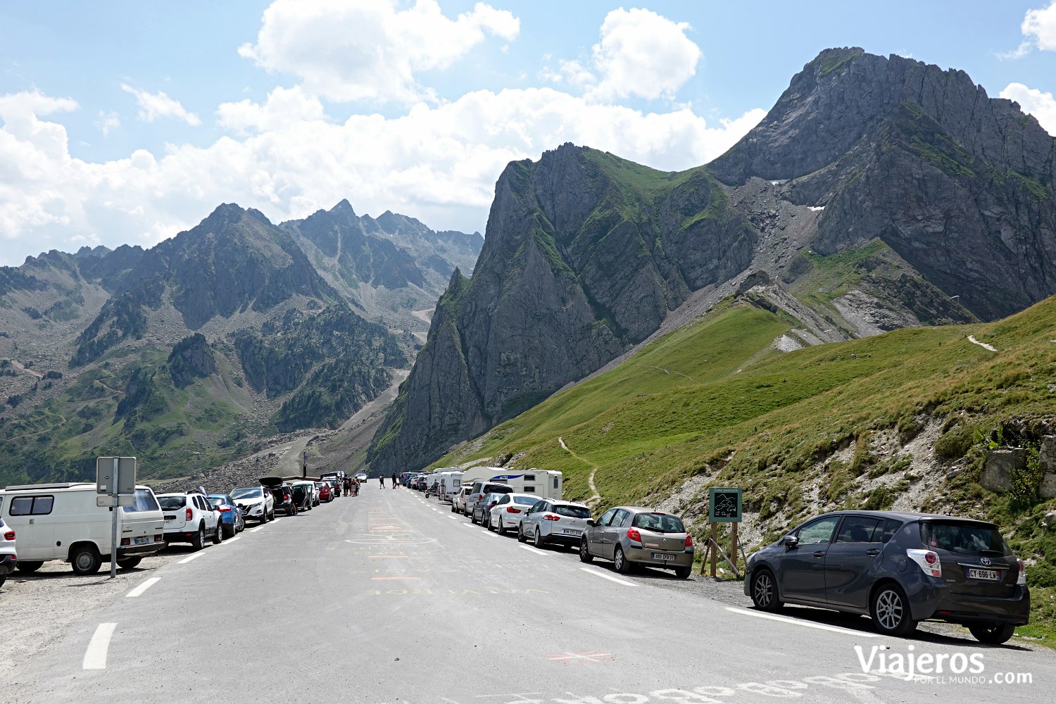 Aparcamiento en el Puerto de Tourmalet