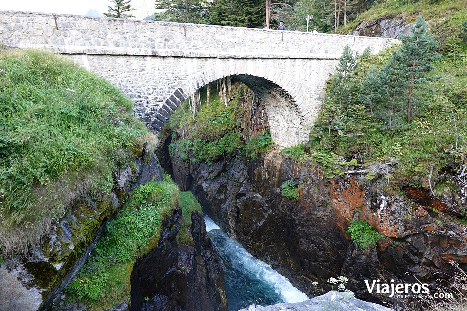 que-ver-en altos-pirineos-franceses-pont-d'espagne