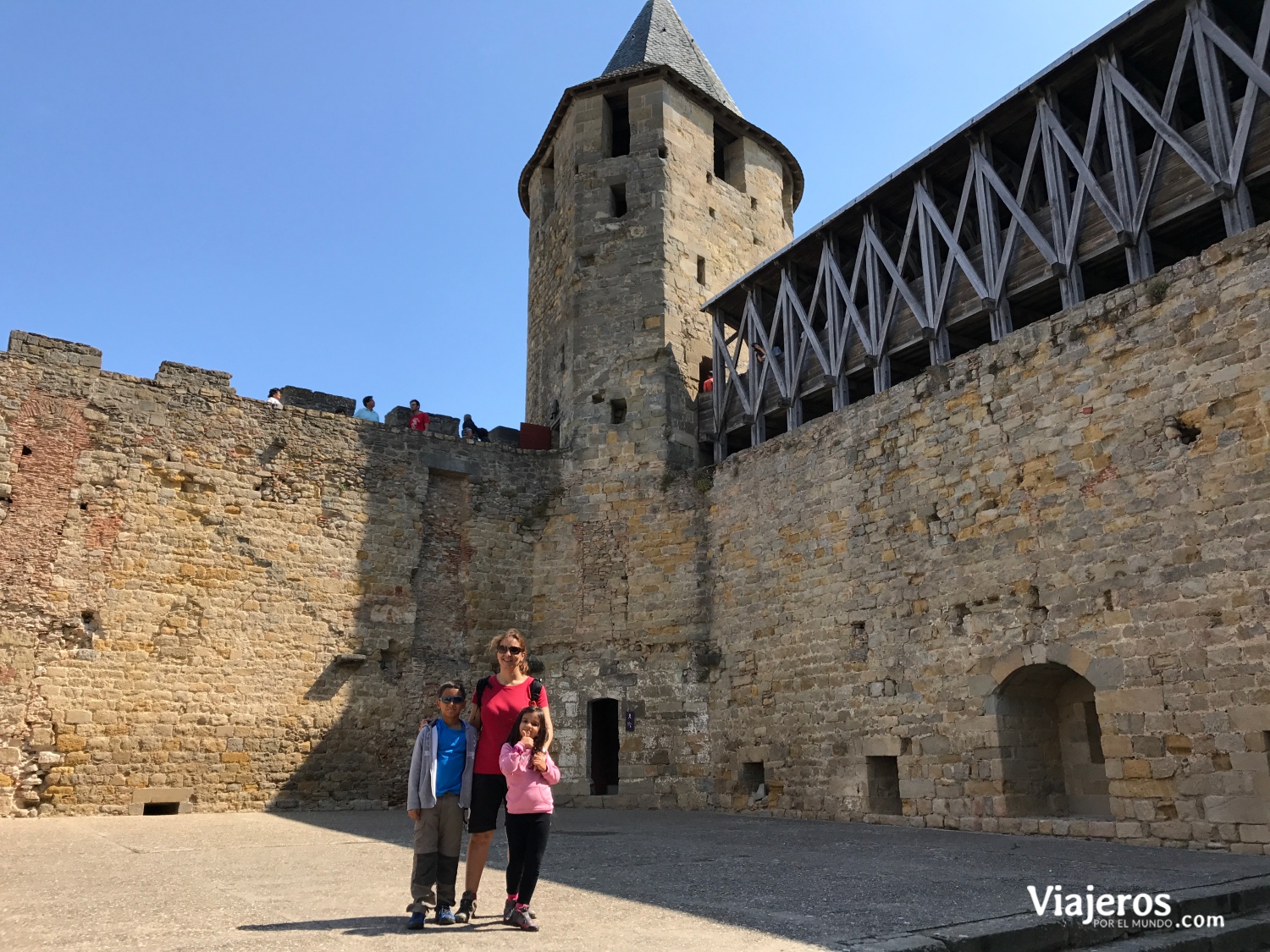 Castillo Condal - Viajeros por el Mundo