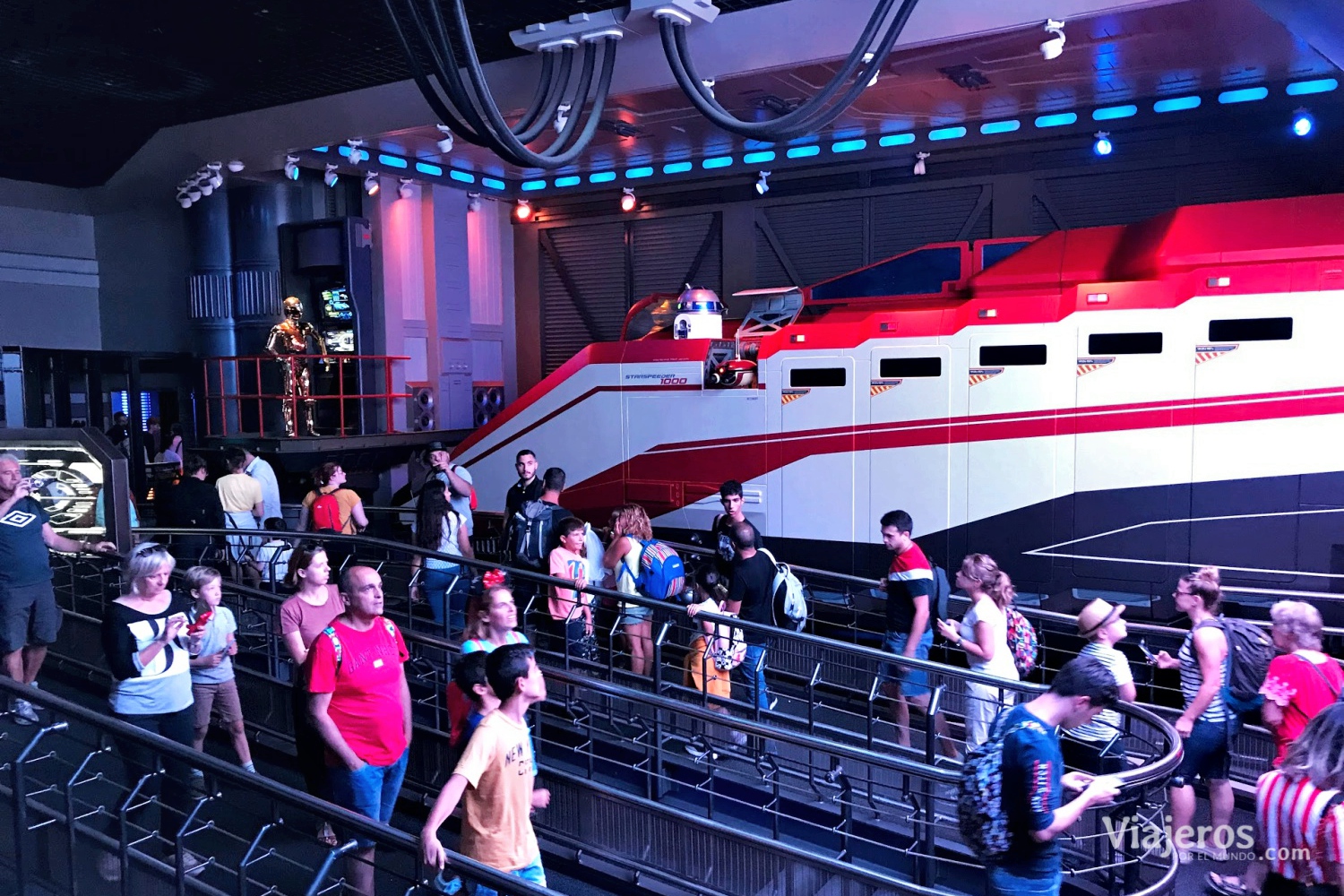 Atracción Star Tours en Discoverland