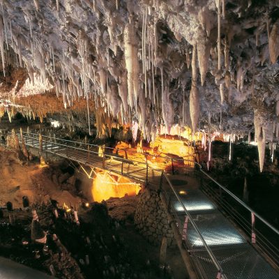 Cueva de El Soplao, una magia geológica