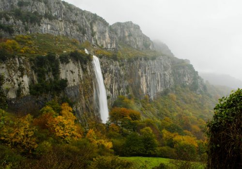 El nacimiento del río Asón