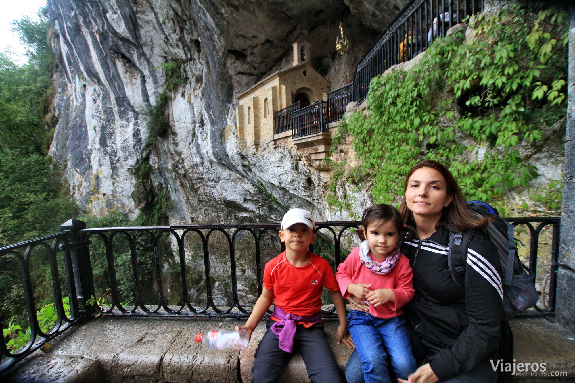 que ver Cantabria Santa Cueva de Covadonga