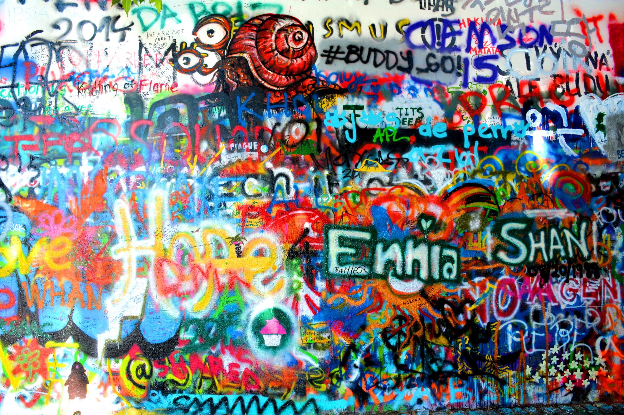 qué ver en Praga Muro de John Lennon
