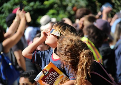 Consejos para ver un eclipse en familia