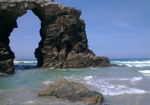 ¿Cómo reservar para visitar la Playa de las Catedrales en Galicia?